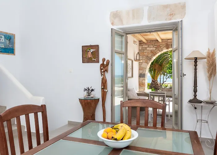 Golden Sea Chrisi Akti (Paros)