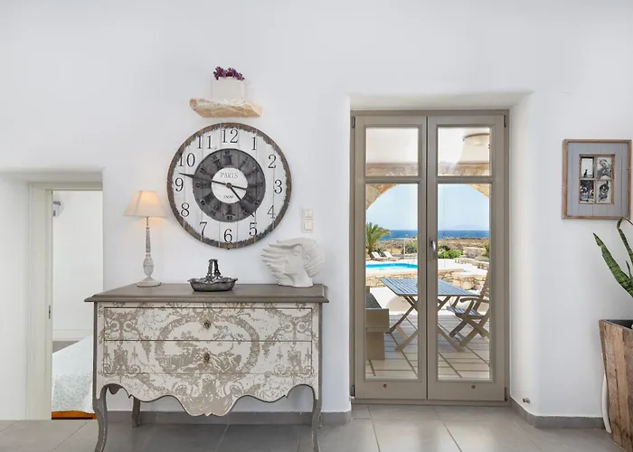 Golden Sea Chrisi Akti (Paros)